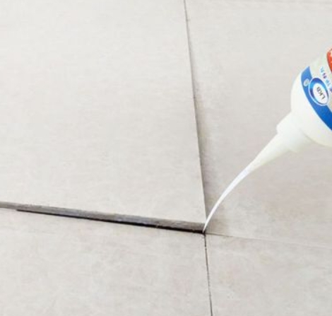 常州市瓷砖空鼓维修公司分享卫生间瓷砖脱落的原因可能有以下几点